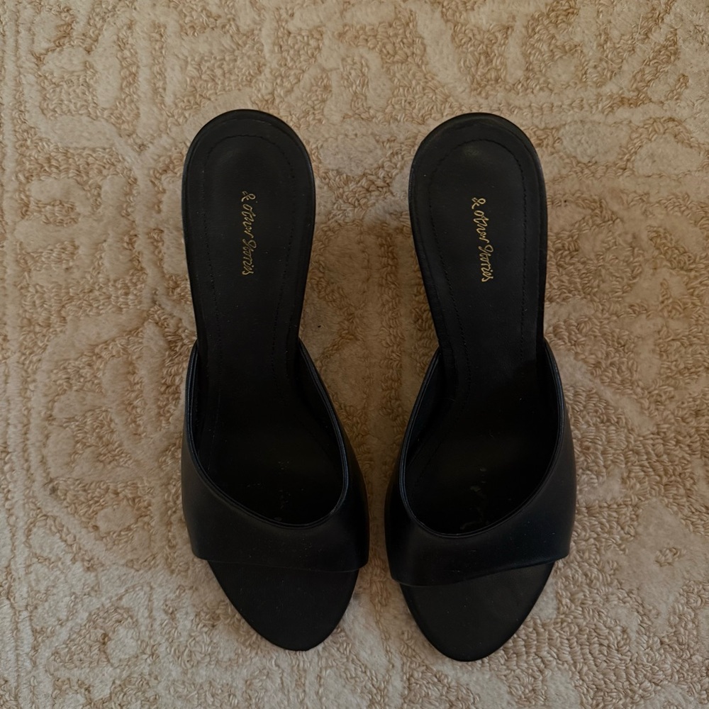& Other Stories Black Leather Women's Heeled Sandals